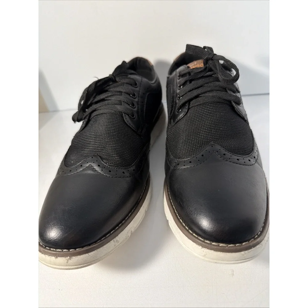 LONDON FOG Collection Mens Sneakers Oxford Style  size 11 Lace up Shoes Black